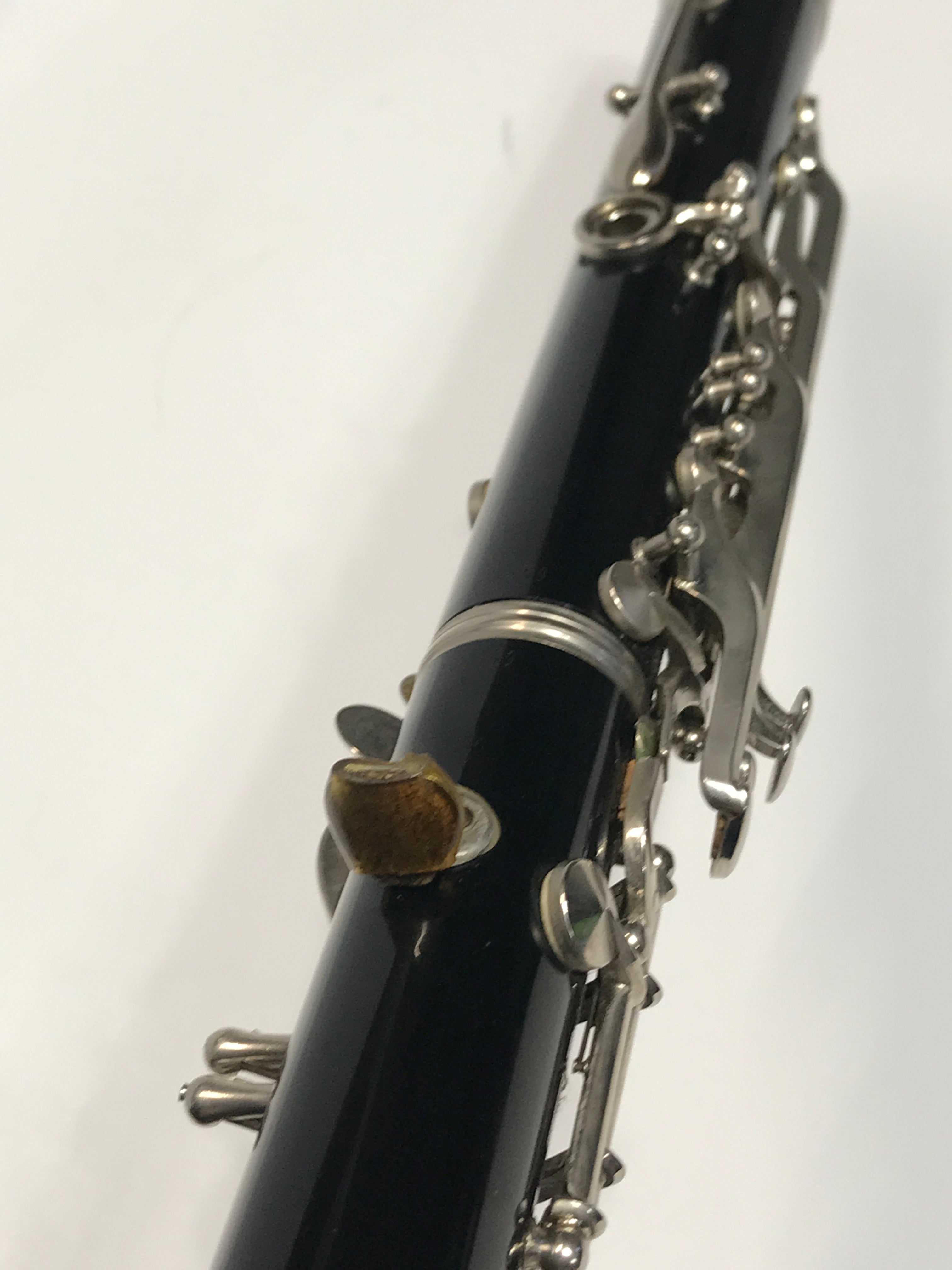 VITO Clarinet Plastic body good pads recently serviced plays well USED