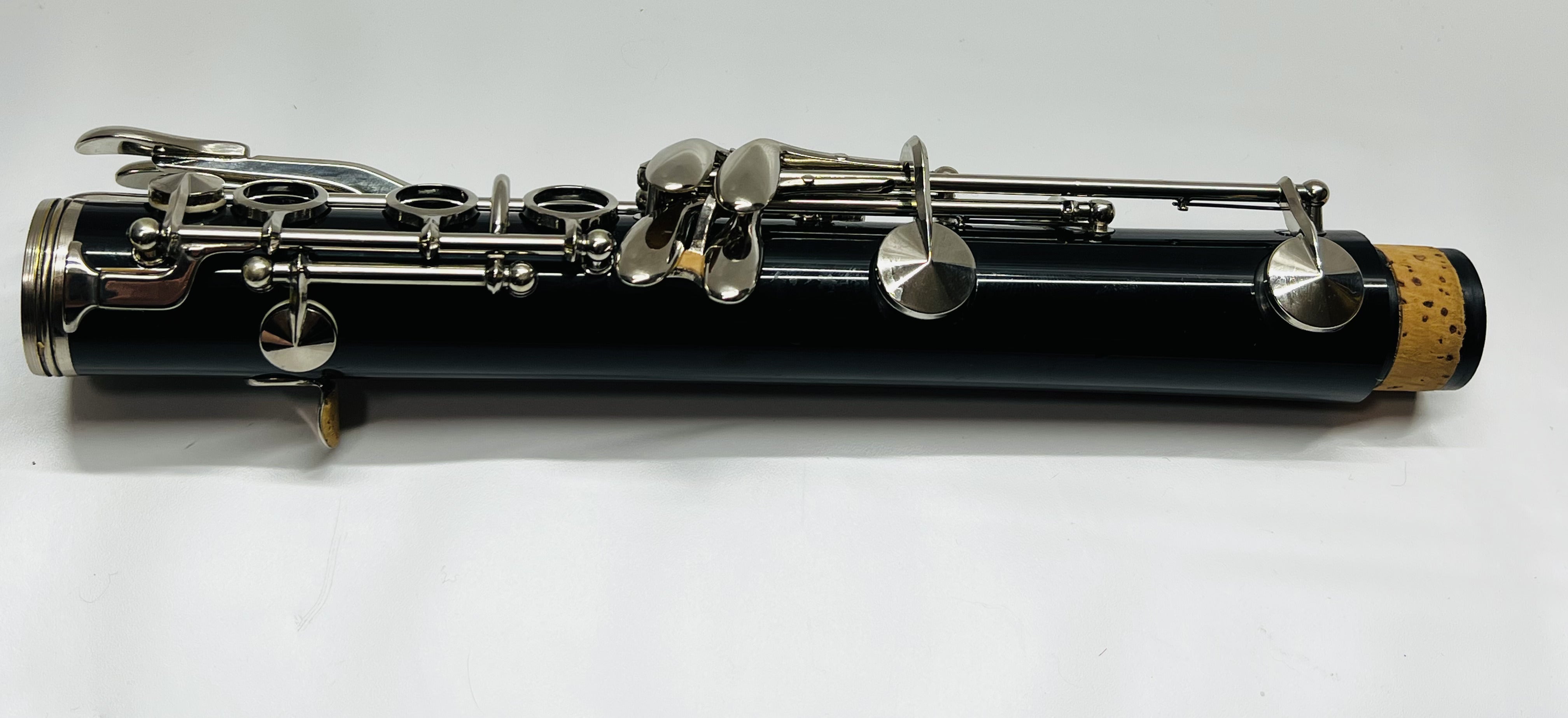 VITO 7214  Clarinet Plastic Reso Tone NEW MTS Case  All New Pads New Cork USED